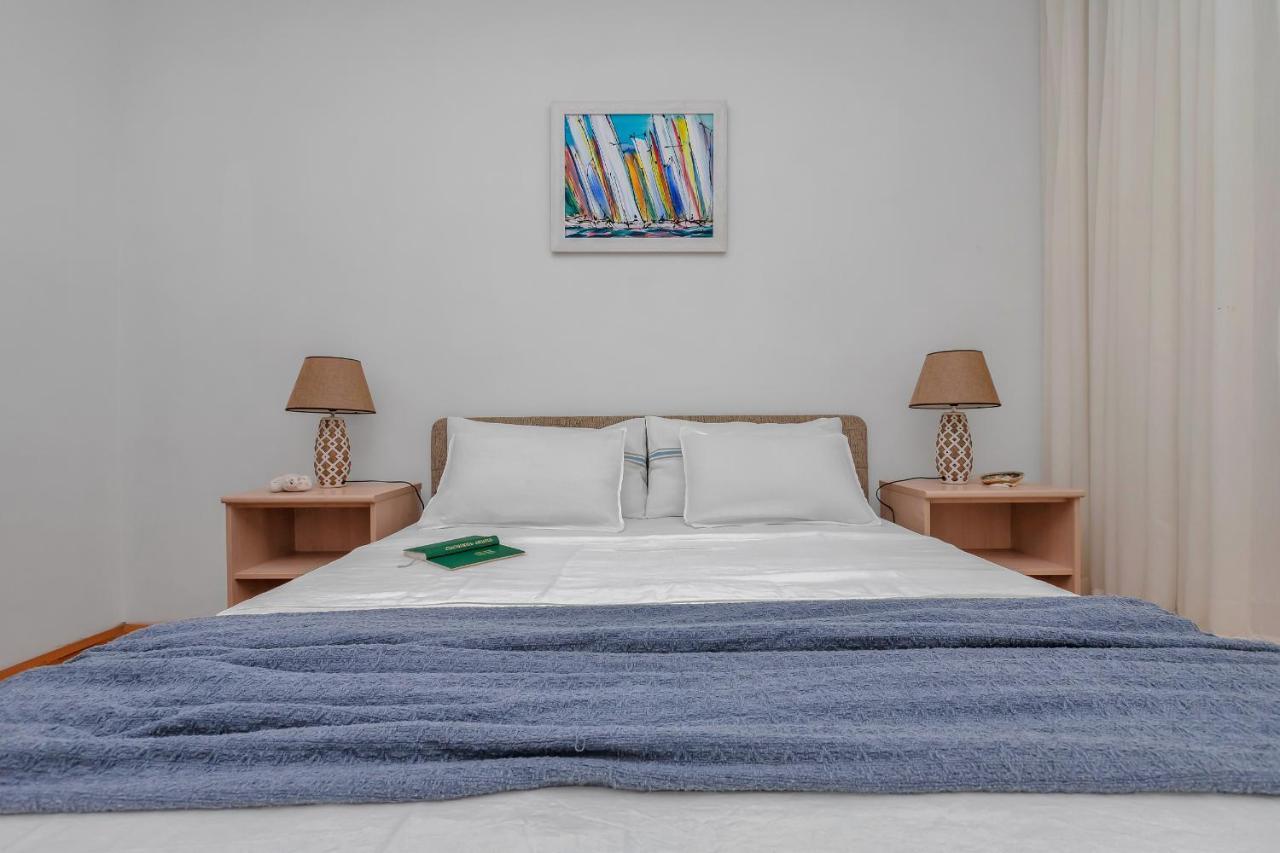 Beach Apartments Makarska Esterno foto